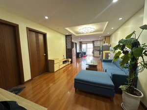 cho thuê căn chung cư lô góc 3 pn, full đồ 107m2 thoáng mát tại hateco hoàng mai