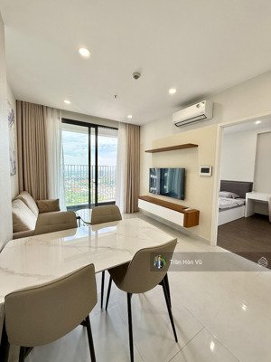 [for rent] the emerald golf view 1br with landmark81 view