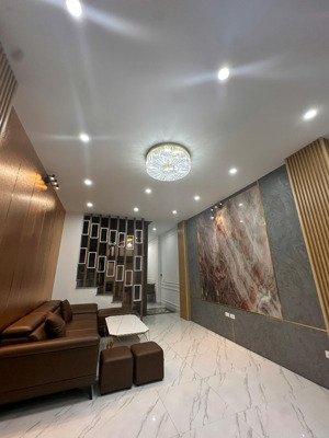 bán gấp nhà văn quán hà đông 45m2 x 5 tầng thang máy