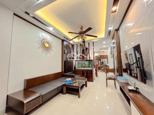 đào tấn! phân lô - kinh doanh - gần phố - giá tốt, 45m2 5t giá hơn 10 tỷ.