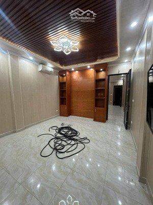 n1845. chính chủ cho thuê nhà tại mặt ngõ to đà nẵng ô tô tránh nhau cực đẹp