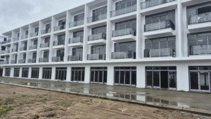 bán nhà 5 tầng 2 mặt tiền, thuận tiện kinh doanh giá 4,3 tỷ vnd ngay sát kcn đồ sơn, hải phòng