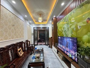 siêu phẩm thụy khuê nhà mới 5 tầng thang máy nội thất đỉnh 20m ra p