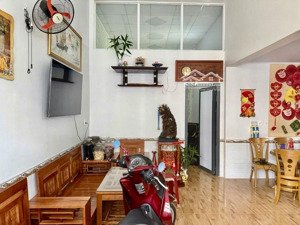 bán nhà 2 tầng - hxh - 3pn , chỉ 2,69 tỷ - 60m2 - đường nguyễn trãi, vincom dĩ an, p.dĩ an