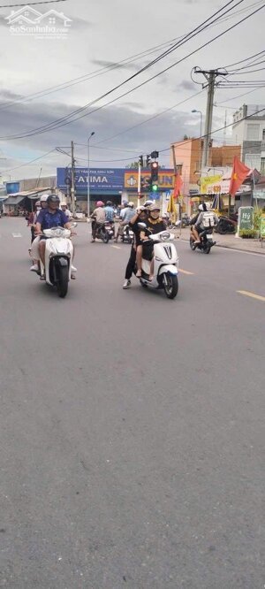 NHÀ MẶT TIỀN MẬU THÂN 1 PHƯỜNG 3 VĨNH LONG (CÁCH CHỢ P3 100M )