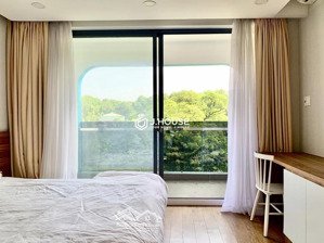 căn hộ 1 phòng ngủ ban công ngay đối diện công viên gia định