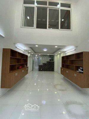 diện tích lớn,nguyễn văn đậu-bình thạnh, dt 6x15m,2 tầng, xe hơi ngủ trong nhà, giá 10tỷ 390.