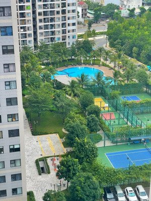 bán gấp studio origami dt lớn 33,6m2 view hồ bơi giá 1,670 tỷ all in