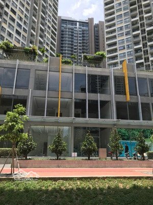 cho thuê shophouse 200m2, 75 triệu tại masteri an phú, q2, hcm