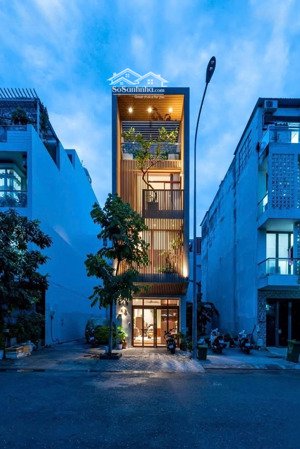 nhà phố cổ đồng nhân 33m- gần chợ trời - cách 1 nhà ra phố-nhà dân xây-mặt tiền gần 9m giá: 10,5 tỷ