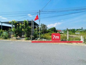 đất mặt tiền thành hồ - diên phước