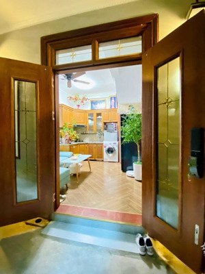 bán nhà đê trần khát chân (hai bà trưng) 23m-4 tầng-mt4,4m. giá 4,8 tỷ có tl