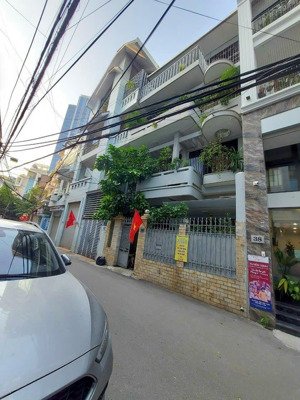 bán nhà tại đường võ chí công 130m2, giá 28 tỷ. tây hồ