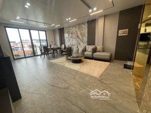 bán nhà phố hồng tiến 45m2- 6 tầng- mặt tiền cực đẹp, gara ô tô, thang máy, nội thất lung linh