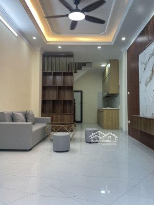 bán nhà 5tầng, mới koong, full nội thất,gồm 3 ngủ khép kín,pkhách pbếp pthờ sânphơi.dt30m giá 6,6ty