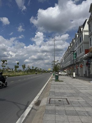 cho thuê shophouse 68m2, tại , kđt lakeview city, phường an phú quận 2, tp hồ chí minh giá 9,5 tr