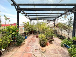 tứ liên - tây hồ. nhà đẹp - ô tô - ngõ thông. mặt tiền rộng 5m. dt 75m2 *5 tầng. giá 19 tỷ