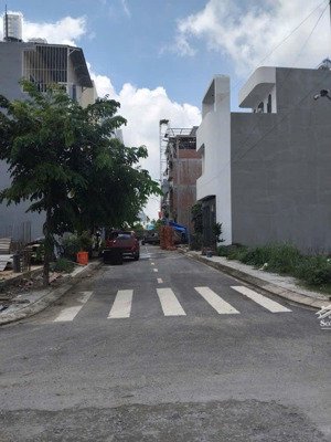 bán đất thổ cư sổ hồng riêng mặt tiền đường an phú đông 12,q12 50m2(4,9x11).đường 8m, 4,05tỷ