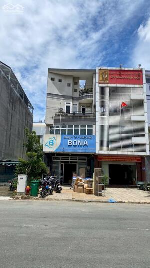 Nhà 3 lầu mặt tiền đường kinh doanh 30m KDC Gia Hoà - Khang Điền