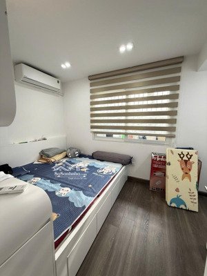 cực hot! bántập thể phương mai, đống đa, ban công rộng thoáng, 2 ngủ, nhà đẹp như tranh, full đồ