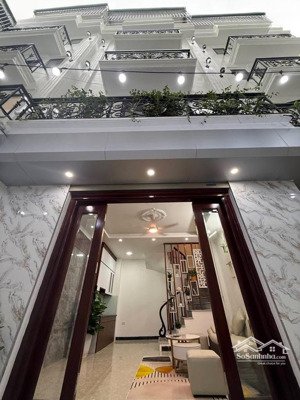 chủ cần vốn bán nhanh căn nhà đẹp mặt ngõ thông mậu lương