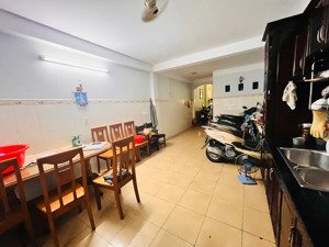 bán nhà dòng tiền 1,2 tỷ/năm - đường thân nhân trung, p.13, tân bình. chính chủ bán