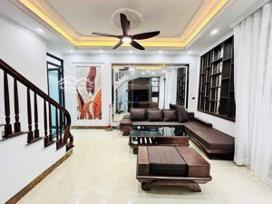 chính chủ cần bán gấp! nhà phố thái thịnh,vf3 đỗ cổng, ngõ thông kinh doanh, gần mặt phố,43m2 * 5t