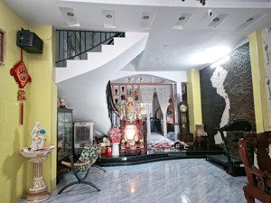 nhà đẹp phường tân thuận đông quận 7 , diện tích 110m2 giá 12,5 tỷ