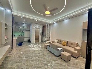 nhà mới tinh ngõ 168 kim giang 6 tầng thang máy ô tô tránh