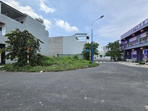 đất 2 mặt tiền đẹp khu tái định cư đông hòa c gần bigc gk dĩ an