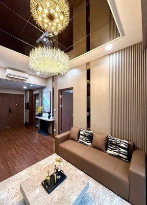7 tỷ 2 cho 1 căn hộ 90m2 bàn giao full nội thất rời chiết khấu trực tiếp đến 9,5%