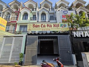 nhà mặt tiền đường đt743a cho thuê