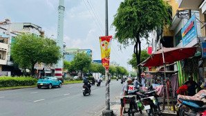 nhà phố mặt tiền đường hồng bàng