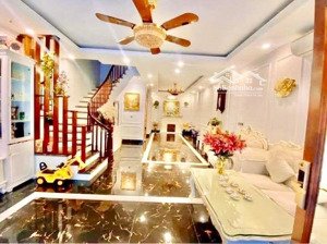 bán gấp nhà đẹp lê quang đạo diện tích: 37m | 5 tầng giá: 6.5 tỷ (có thương lượng)