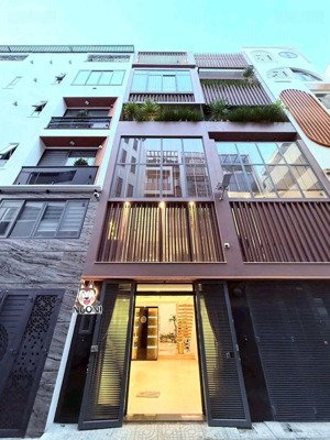 chủ bán gấp nhà giá 3tỷ355/70,4m2 đ.oto nguyễn tiểu la - p.8 - q.10, cho thuê 23tr gần bv đức khang