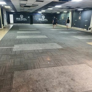 cho thuê mb riêng biệt đường 2 tháng 9 ! quận hải châu
dt 400m hải châu ! ngang 13m giá 45tr ! ph