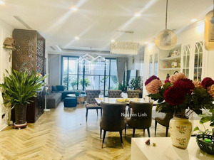 o937o85668 cần bán căn 3 ngủ vinhomes west point phạm hùng:dt 97m2, 3 ngủ -fulll nội thất - căn góc