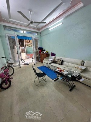 bán nhà phố trạm tư đình 48m2 5 tầng 4 ngủ 8,1 tỷ gần ô tô bệnh viện