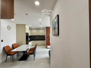 cho thuê căn hộ 2pn góc full nội thất