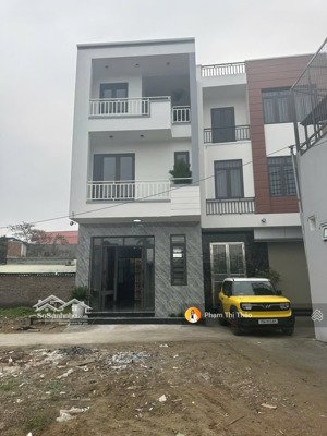 nhà 3 tầng hiếm sát mặt đường nhựa bắc sơn an dương