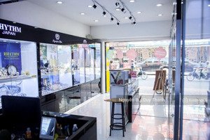 siêu phẩm 2 mặt tiền cách mạng tháng 8, quận 3 - diện tích 8m x 25m giảm mạnh 34tỷ