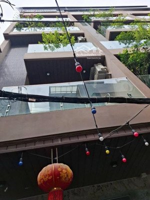 siêu phẩm - gần time city - phân lô - dân xây - 5 tầng - thang máy 13,5tỷ