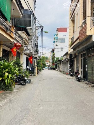 bán gấp nhà 5 tầng ô tô tránh, kinh doanh. full nội thất đẹp