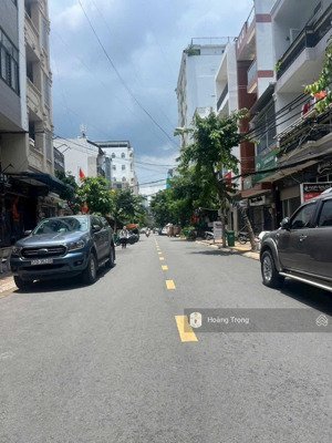 nhà mặt phố tại phường tân phú, quận 7 - dt: 40m2 - giá: 11,2 tỷ ( 4pn, 4wc ) không lỗi phong thuỷ