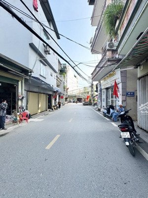 bán nhà đại tự mặt phố ô tô thông - lô góc siêu thoáng - kinh doanh sầm uất - giá nhỉnh 5tỷ