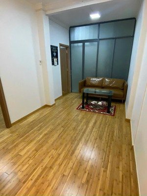 giảm 150tr bán gấp chung cư 2pn trên đường cao bá nhạ, quận 1 - giá 2ty35