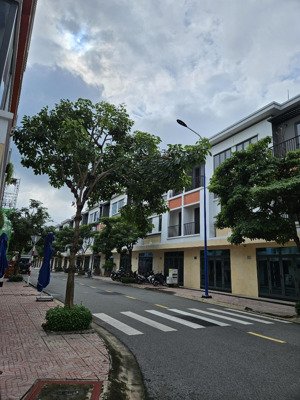 bán shophouse lavela garden, 3,2 tỷ, 60m2, bình chuẩn, thuận an, bình dương, hàng hiếm cực uy tín