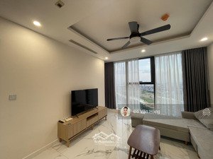 bán căn 2 ngủ + 1 đa năng đồ cơ bản 86m2 sunshine city tầng cao sổ đỏ sang tên
