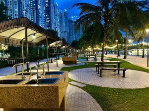 vip studiovào ở ngay chính chủ cho thuê căn mới vừa setup xong căn quỹ thưởng tầng view đẹp.