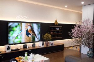 chính chủ cần bán gấp căn 3 ngủ tòa a2 gardenia, ban công đông nam, tặng full đồ, giá 9,5 tỷ